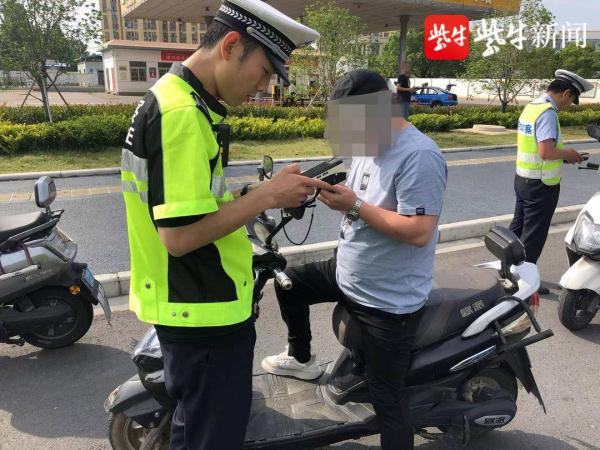 男子骑电车逃避罚款遭遇悲剧，反思与启示