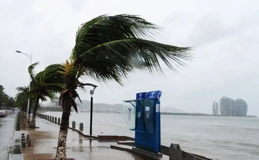 海南台风解析与应对之策，深度探讨城市里的台风风险与应对策略